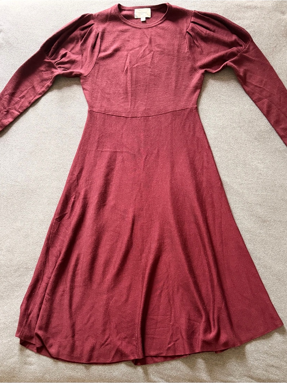 Tuckernuck Pomander Place Women's Burgundy Long Sleeve Midi Dress